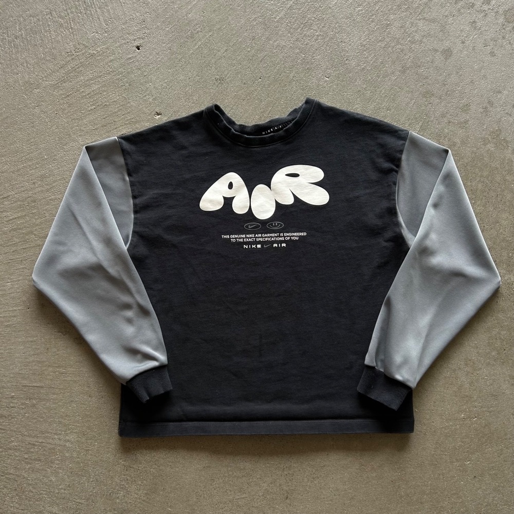 Nike Air Sweatshirt Youth XL Black Grey Long Sleeve Graphic Crewneck DQ8936-010